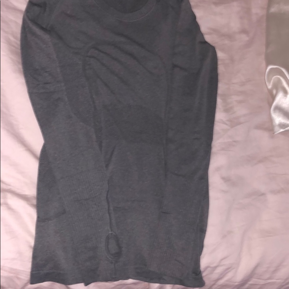 Lululemon swiftly tech long sleeve crew